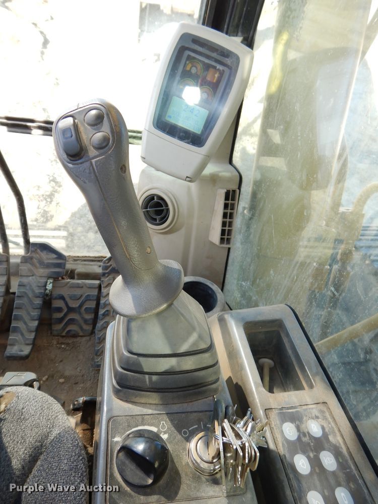 image for item DH4259 2006 Caterpillar 325C L excavator