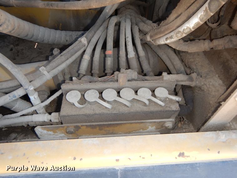 image for item DH4259 2006 Caterpillar 325C L excavator