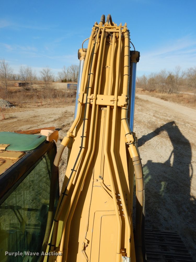 image for item DH4259 2006 Caterpillar 325C L excavator