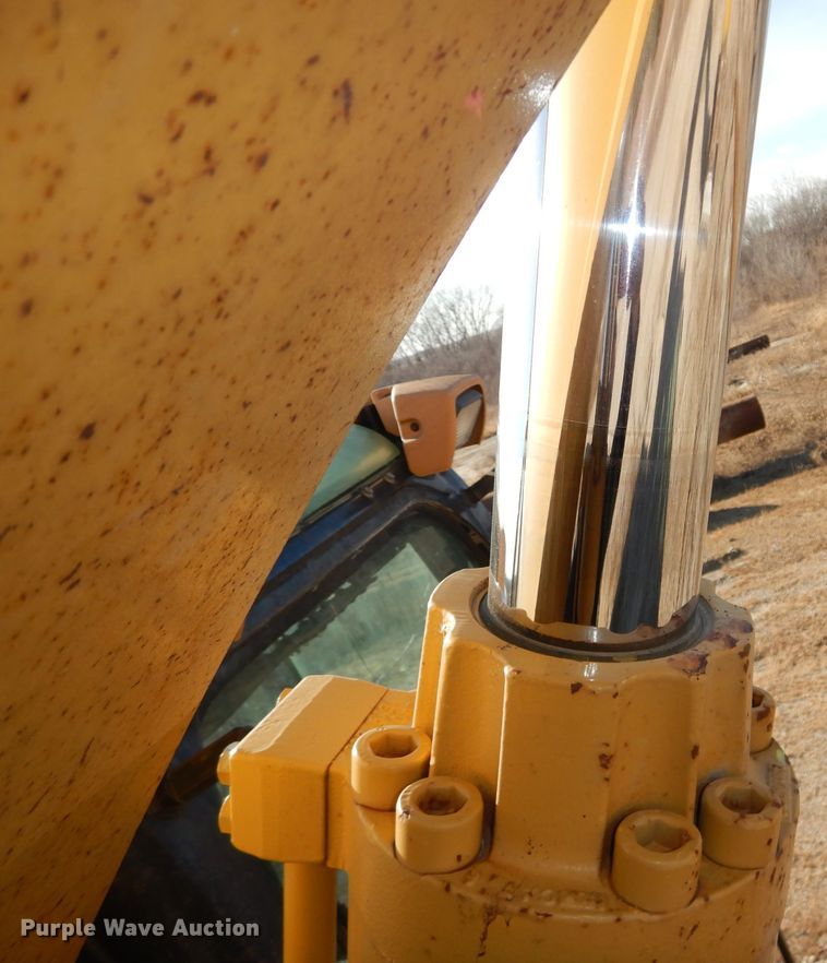 image for item DH4259 2006 Caterpillar 325C L excavator