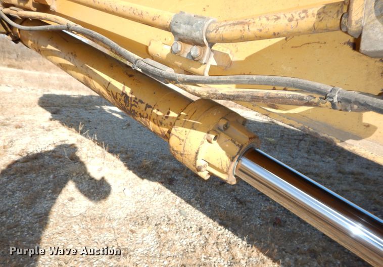 image for item DH4259 2006 Caterpillar 325C L excavator