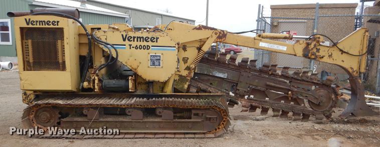 image for item DH4262 1981 Vermeer T600D trencher
