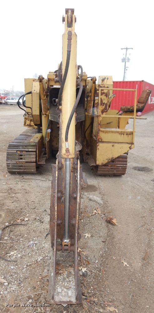image for item DH4262 1981 Vermeer T600D trencher