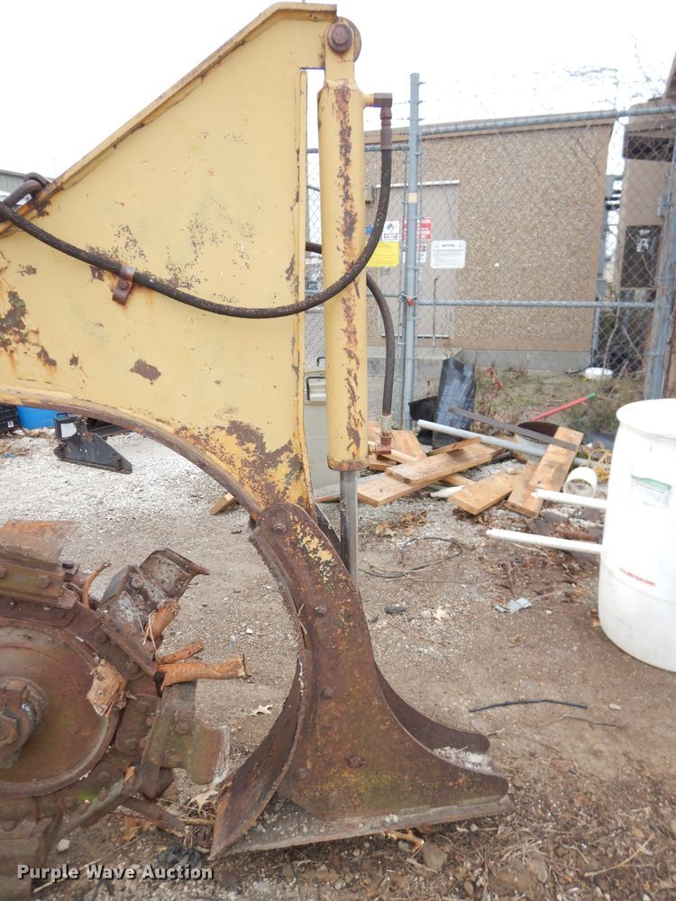 image for item DH4262 1981 Vermeer T600D trencher