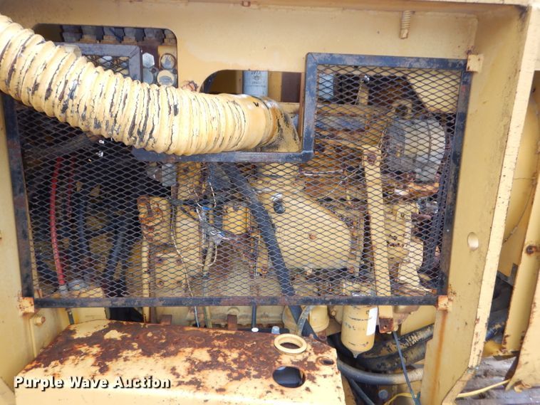 image for item DH4262 1981 Vermeer T600D trencher