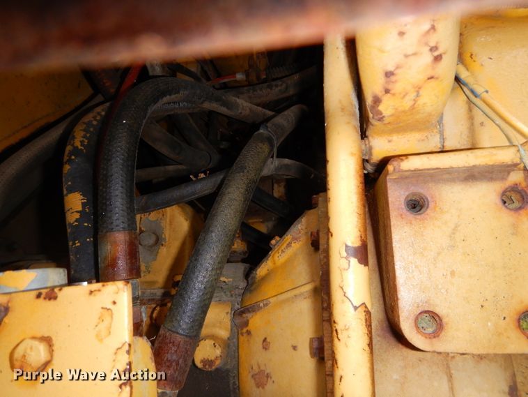 image for item DH4262 1981 Vermeer T600D trencher