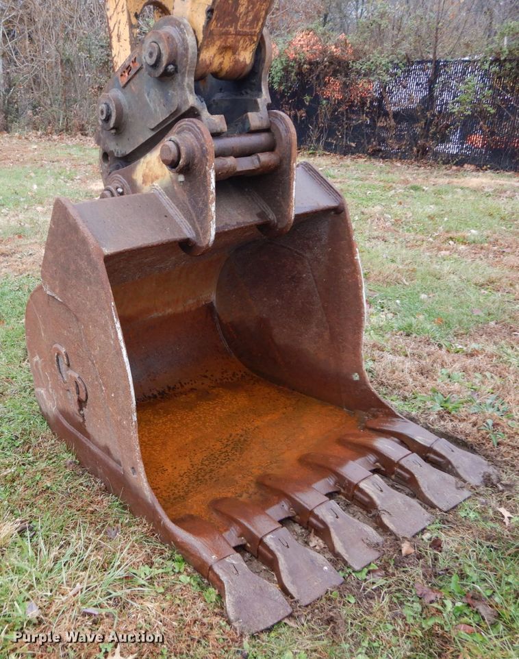 image for item DH5018 Liebherr A904 rubber tire excavator