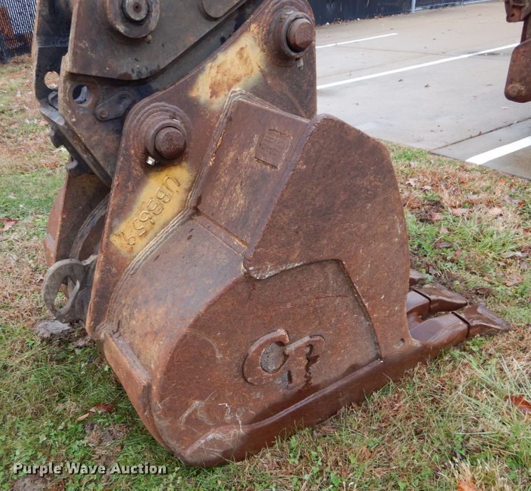 image for item DH5018 Liebherr A904 rubber tire excavator