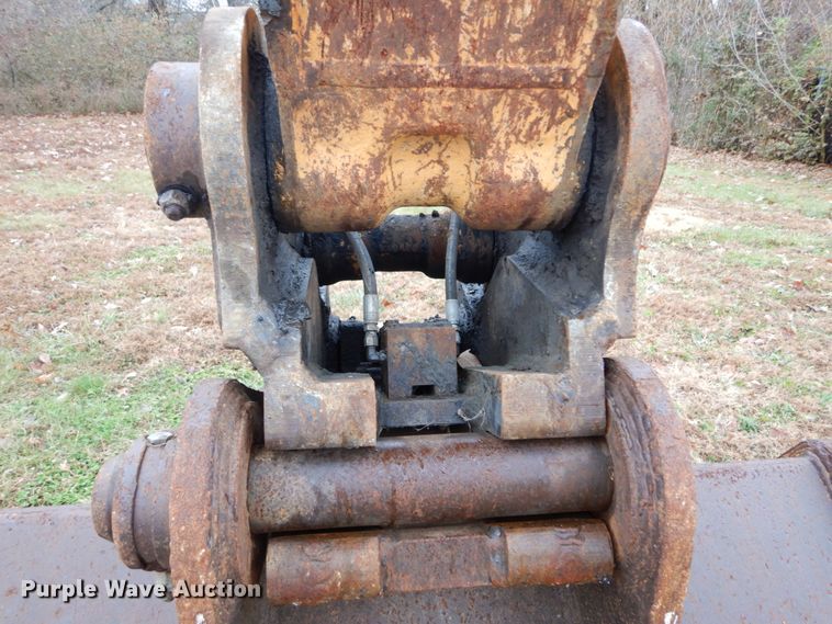 image for item DH5018 Liebherr A904 rubber tire excavator