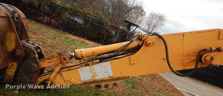 image for item DH5018 Liebherr A904 rubber tire excavator