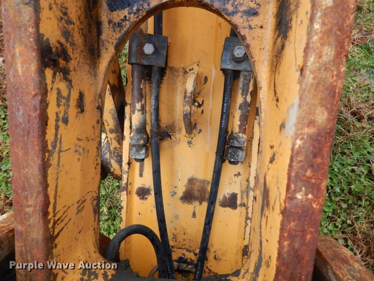 image for item DH5018 Liebherr A904 rubber tire excavator