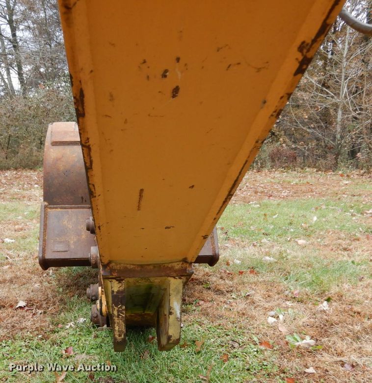 image for item DH5018 Liebherr A904 rubber tire excavator