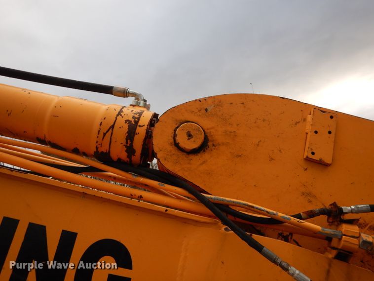 image for item DH5018 Liebherr A904 rubber tire excavator