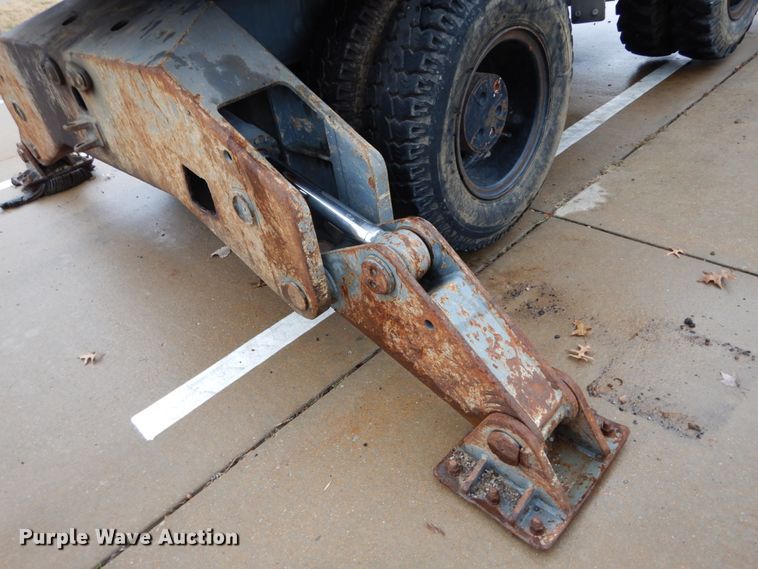 image for item DH5018 Liebherr A904 rubber tire excavator