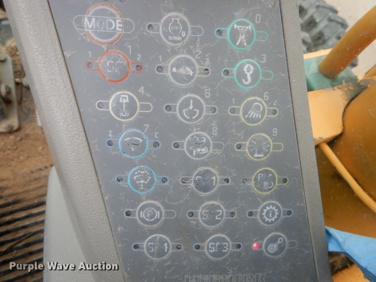 image for item DH5018 Liebherr A904 rubber tire excavator