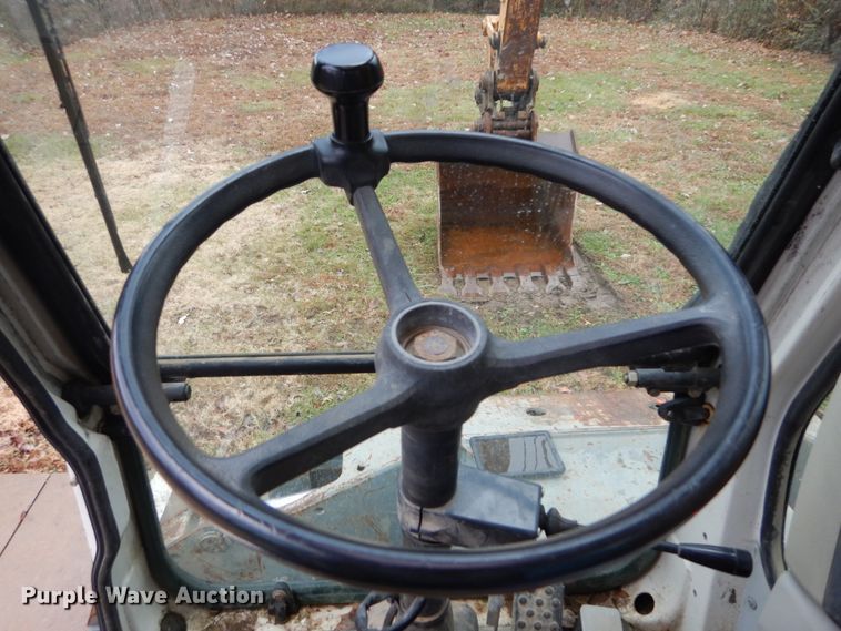 image for item DH5018 Liebherr A904 rubber tire excavator