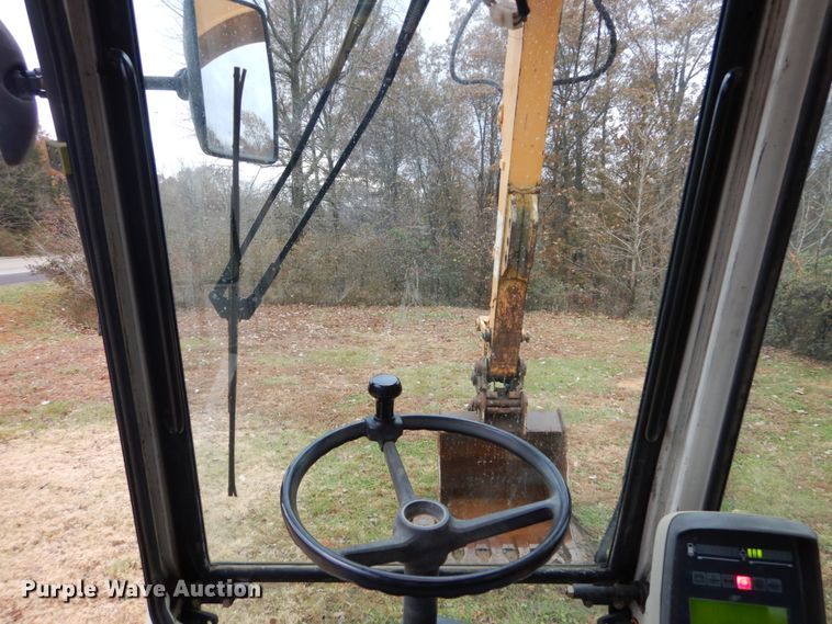 image for item DH5018 Liebherr A904 rubber tire excavator