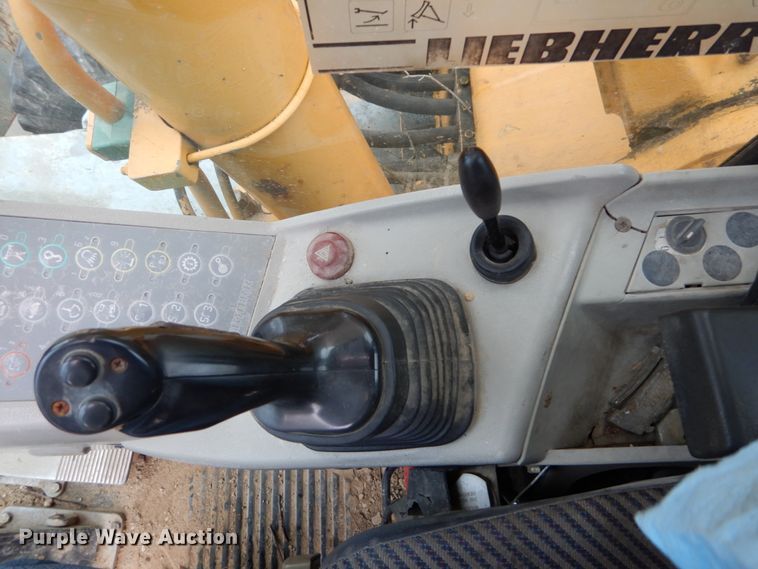 image for item DH5018 Liebherr A904 rubber tire excavator