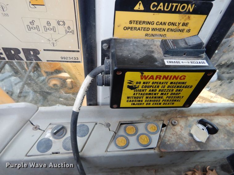 image for item DH5018 Liebherr A904 rubber tire excavator