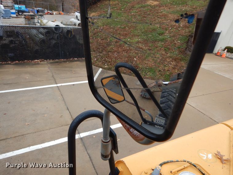 image for item DH5018 Liebherr A904 rubber tire excavator