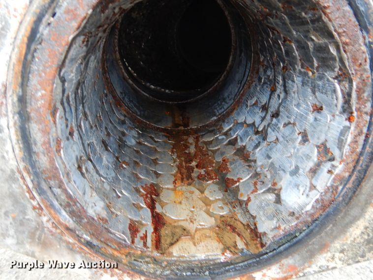 image for item DH5019 1993 Mack MR688S pump truck