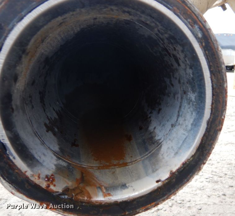 image for item DH5019 1993 Mack MR688S pump truck