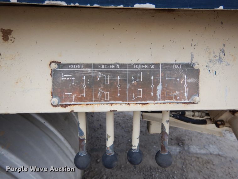 image for item DH5019 1993 Mack MR688S pump truck