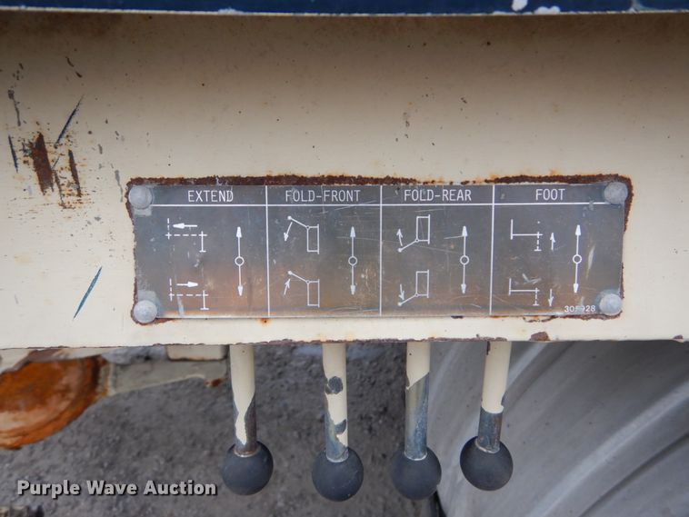 image for item DH5019 1993 Mack MR688S pump truck