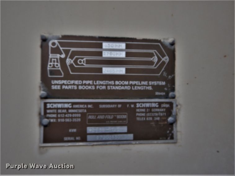 image for item DH5019 1993 Mack MR688S pump truck