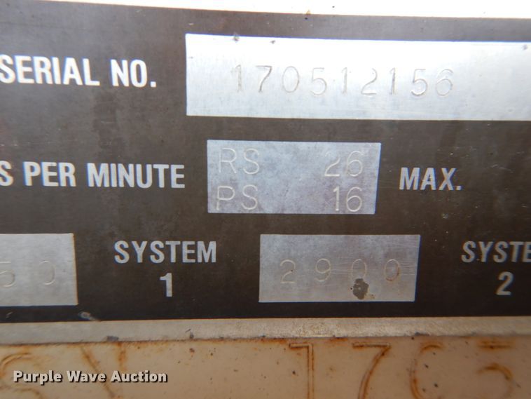 image for item DH5019 1993 Mack MR688S pump truck