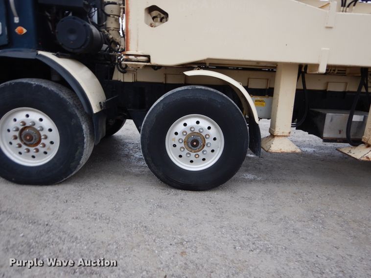 image for item DH5019 1993 Mack MR688S pump truck