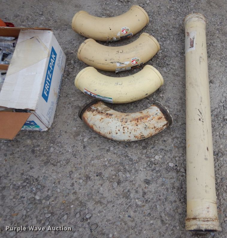 image for item DH5019 1993 Mack MR688S pump truck