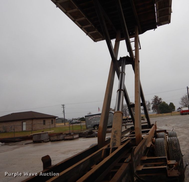 image for item DH5022 1980 Ford 8000 scissor lift truck