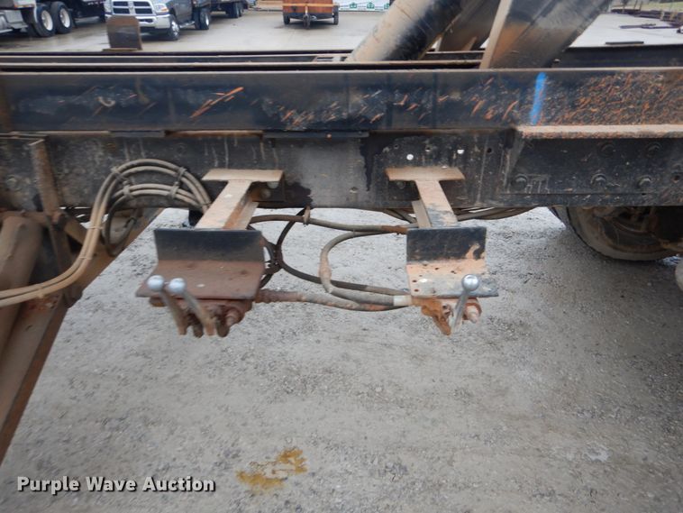 image for item DH5022 1980 Ford 8000 scissor lift truck