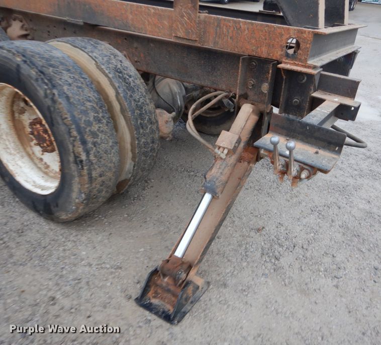 image for item DH5022 1980 Ford 8000 scissor lift truck