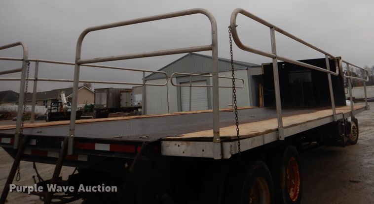 image for item DH5022 1980 Ford 8000 scissor lift truck