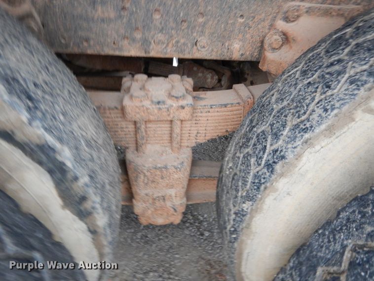 image for item DH5022 1980 Ford 8000 scissor lift truck