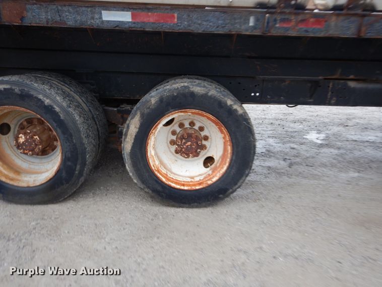 image for item DH5022 1980 Ford 8000 scissor lift truck