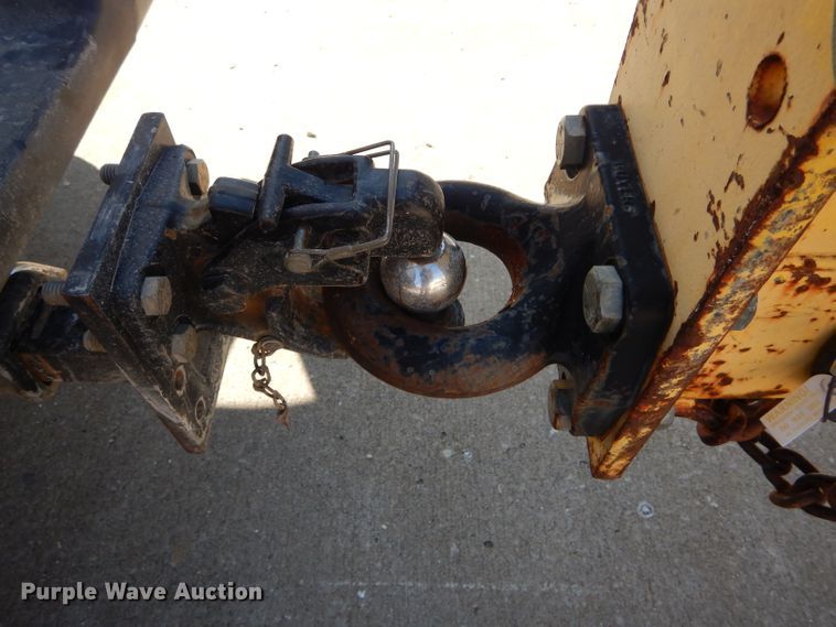 image for item DH6829 2000 Redi Haul reel trailer