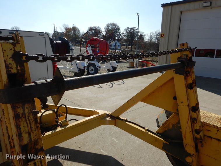image for item DH6829 2000 Redi Haul reel trailer