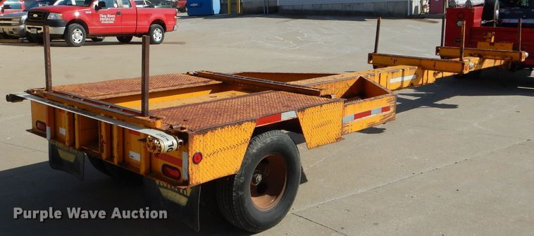 image for item DH6831 2004 CZ Engineering CZ12KP pole trailer