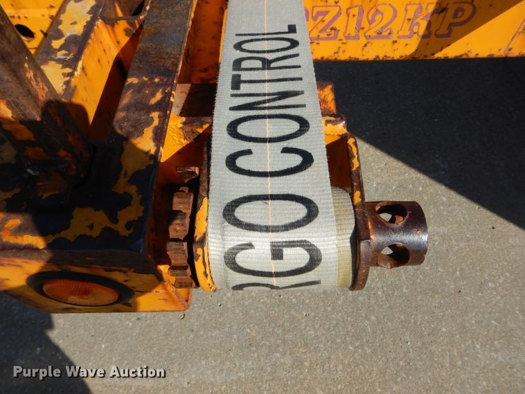 image for item DH6831 2004 CZ Engineering CZ12KP pole trailer