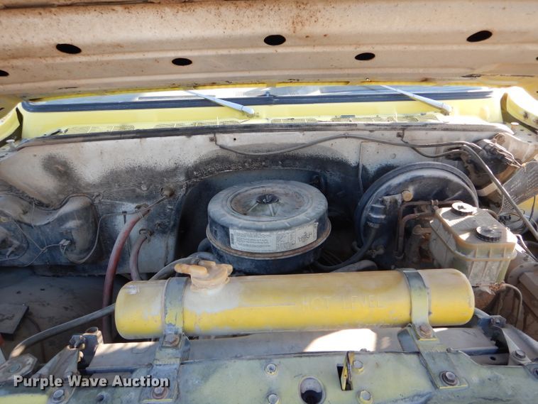 image for item DH6832 1984 Chevrolet C70 chipper truck