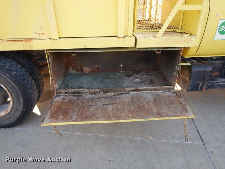 image for item DH6832 1984 Chevrolet C70 chipper truck