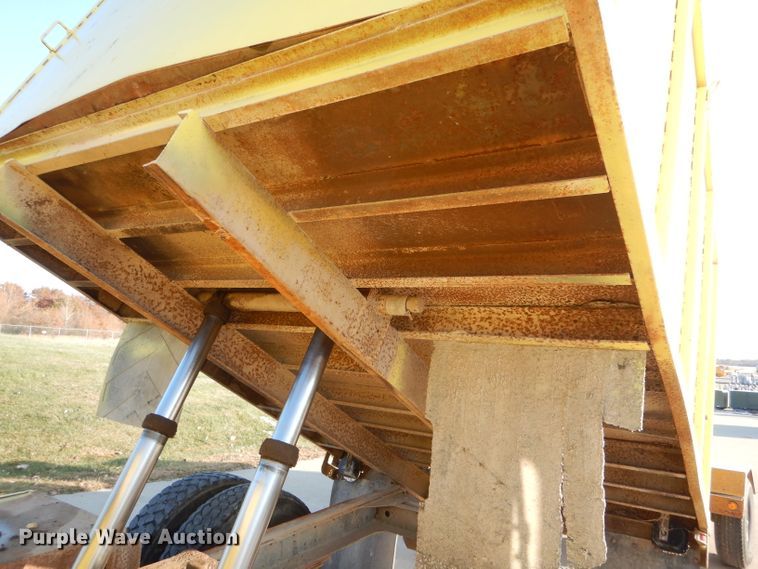 image for item DH6832 1984 Chevrolet C70 chipper truck