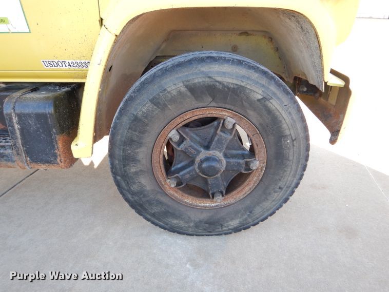 image for item DH6832 1984 Chevrolet C70 chipper truck