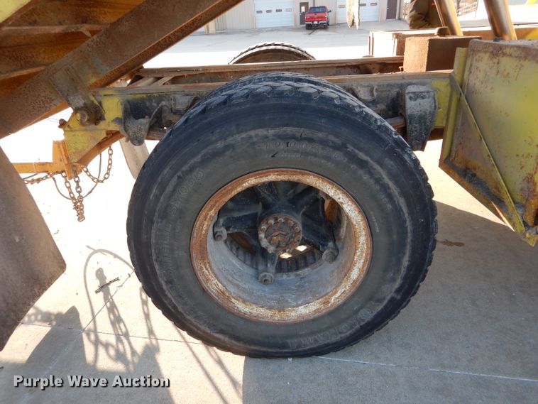 image for item DH6832 1984 Chevrolet C70 chipper truck