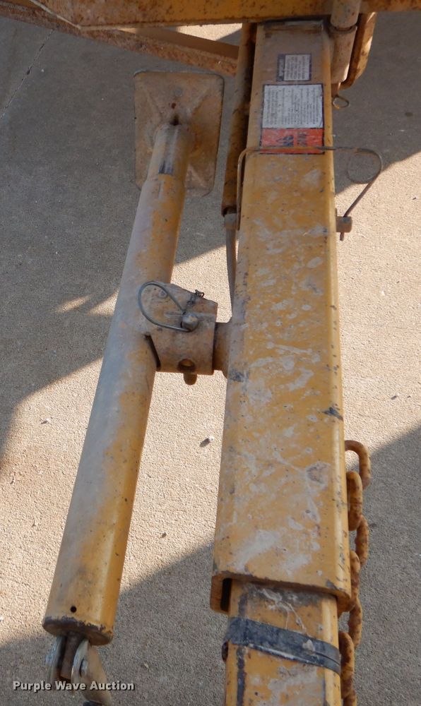 image for item DH6833 Vermeer 1250 chipper