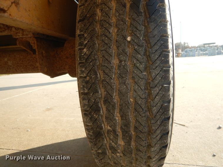 image for item DH6833 Vermeer 1250 chipper