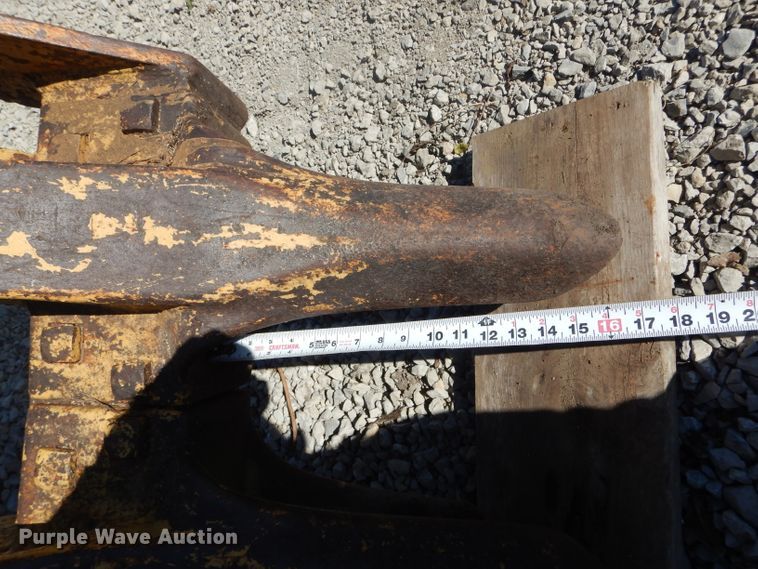 image for item DH6844 Fleco root rake